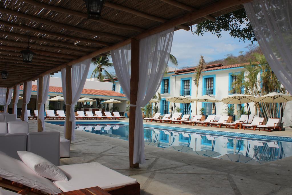 Hotel Santa Cruz Huatulco Exterior photo