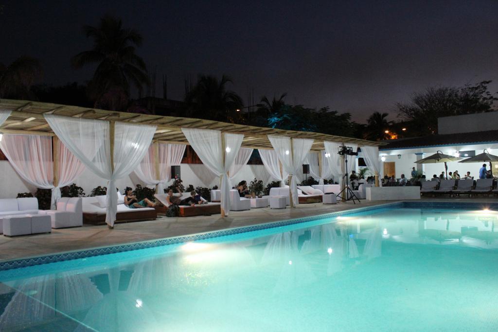 Hotel Santa Cruz Huatulco Exterior photo